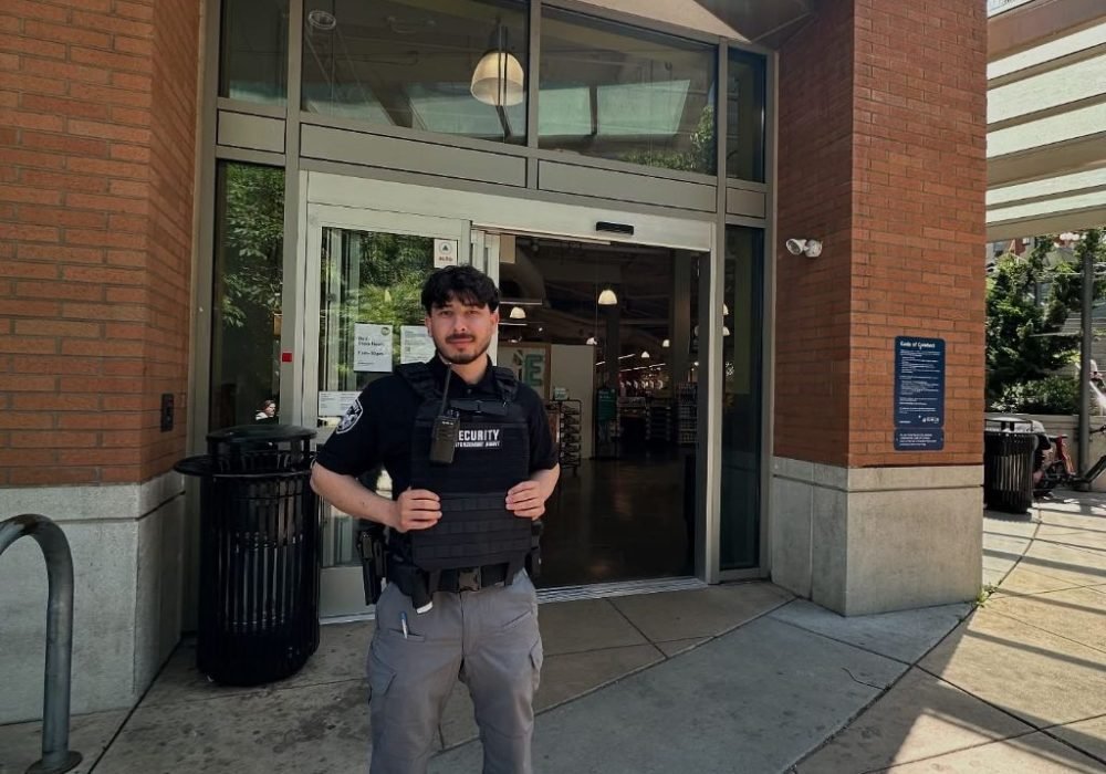 C11D58DF-3E04-4A27-B1A9-DFE2D7418320